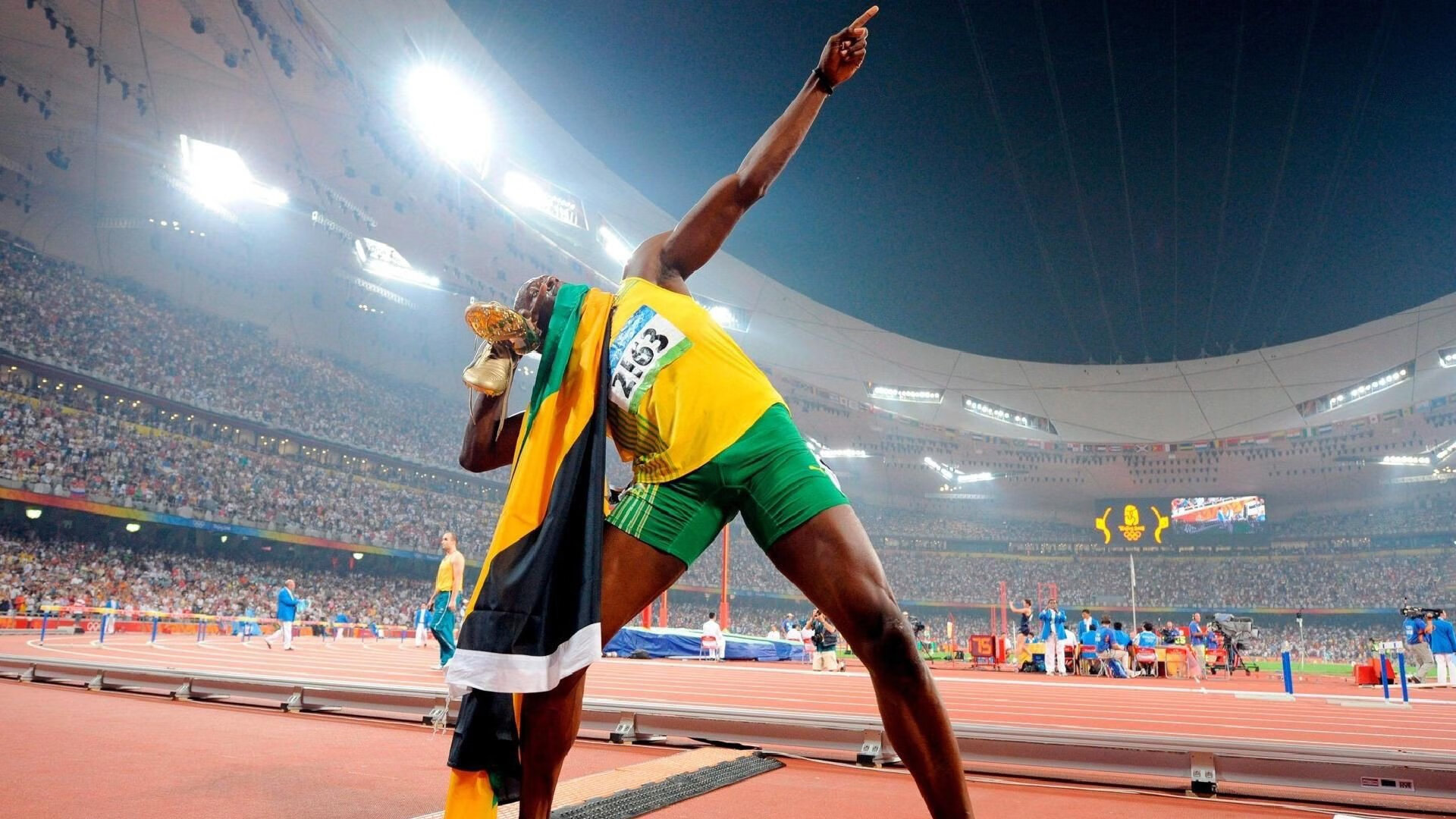 爱游戏体育入口-突破极限：运动员最难忘的挑战时刻，突破运动极限的感觉